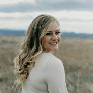 Meet your Posher, Michaela